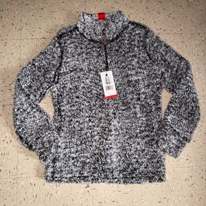 New! Women weatherproof gray sweater. Size Medium